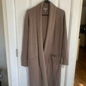XS Chelsea28 Oversized Cardigan